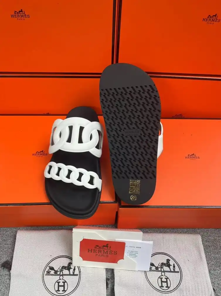 hype Hermes Sandals