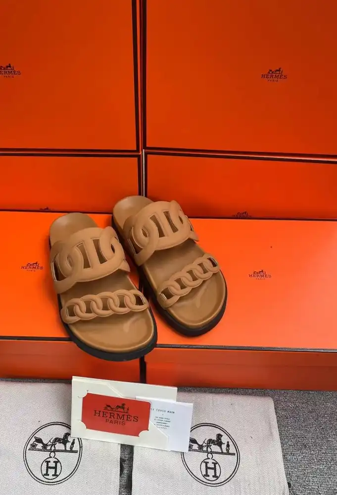 hype Hermes Sandals