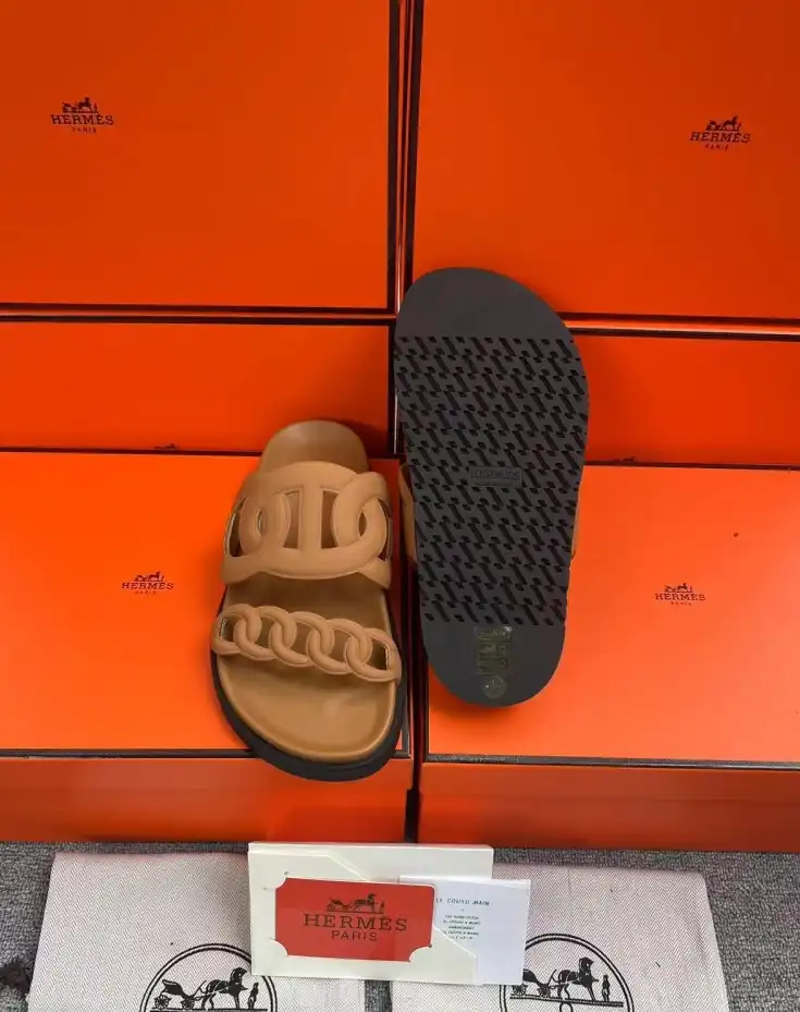 hype Hermes Sandals