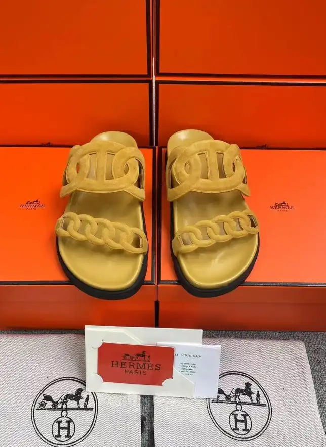 hype Hermes Sandals