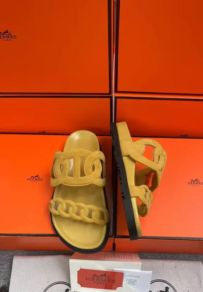 hype Hermes Sandals