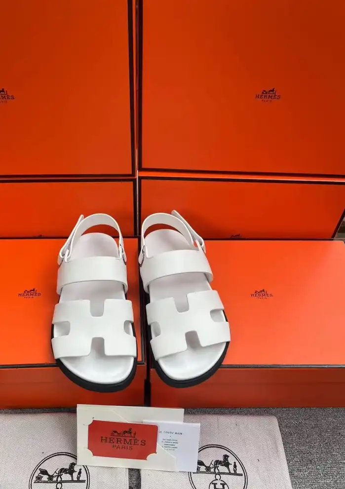 hype Hermes Sandals