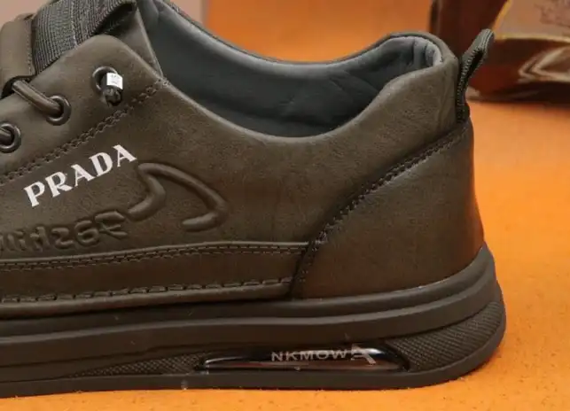 hype Prada Casual Shoes