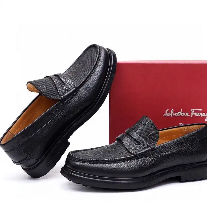 hype Ferragamo Leather Shoes