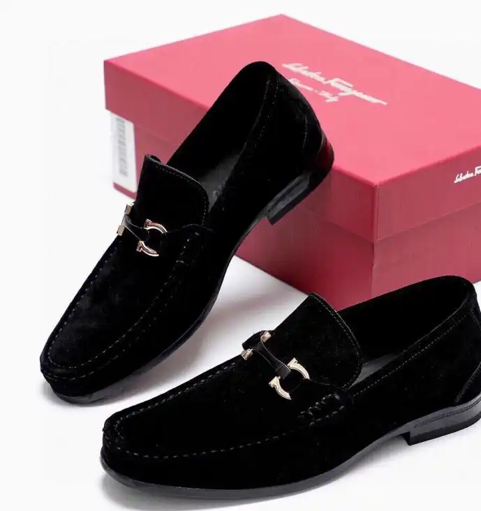 hype Ferragamo Leather Shoes