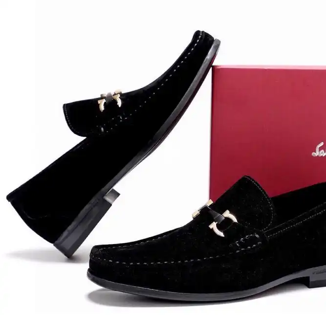 hype Ferragamo Leather Shoes