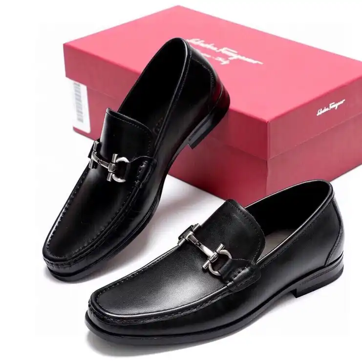 hype Ferragamo Leather Shoes