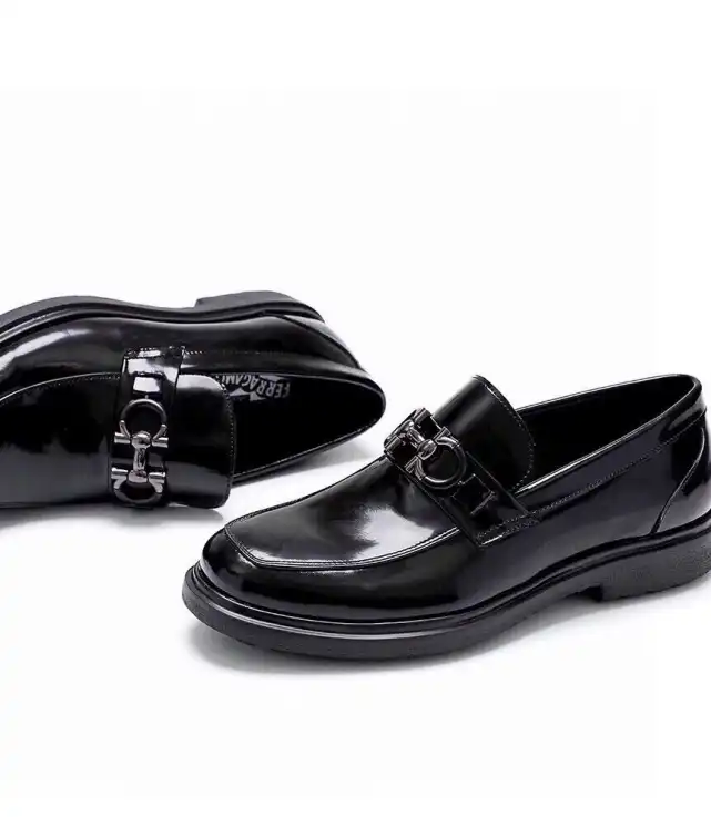 hype Ferragamo Leather Shoes