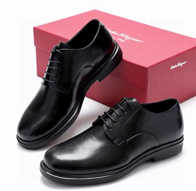 hype Ferragamo Leather Shoes