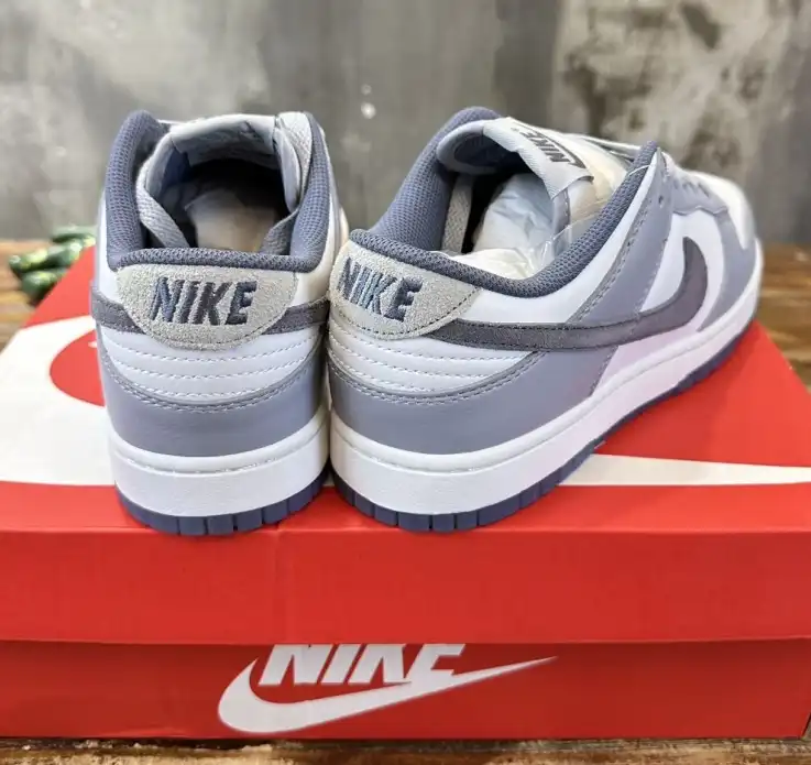 hype Nike Sneakers