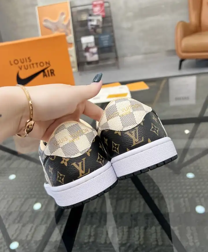 hype LV Casual Shoes