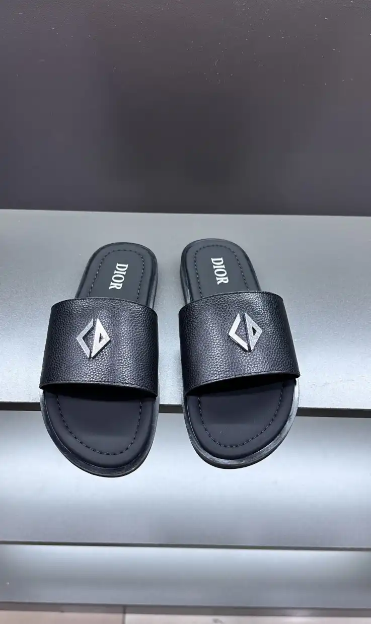 hype Christian Dior Slippers