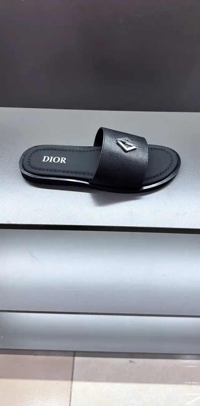 hype Christian Dior Slippers