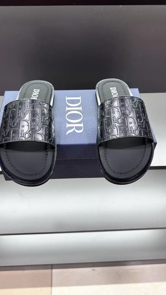 hype Christian Dior Slippers