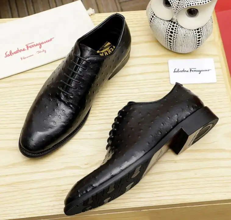 hype Ferragamo Leather Shoes