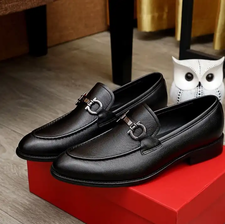 hype Ferragamo Leather Shoes