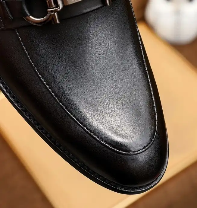 hype Ferragamo Leather Shoes