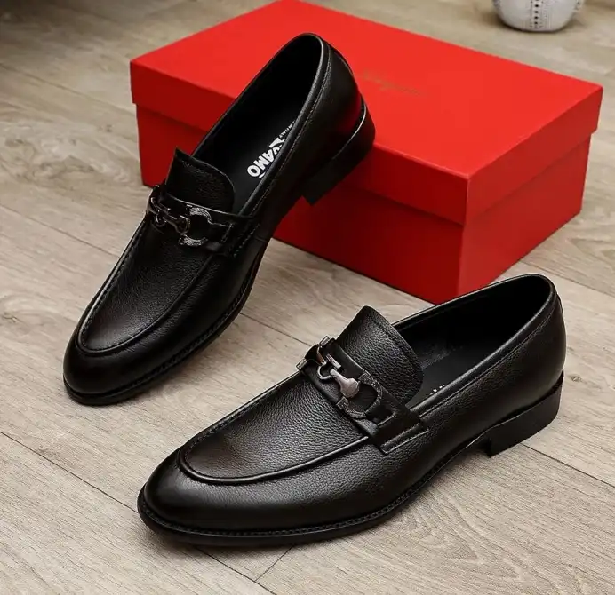 hype Ferragamo Leather Shoes