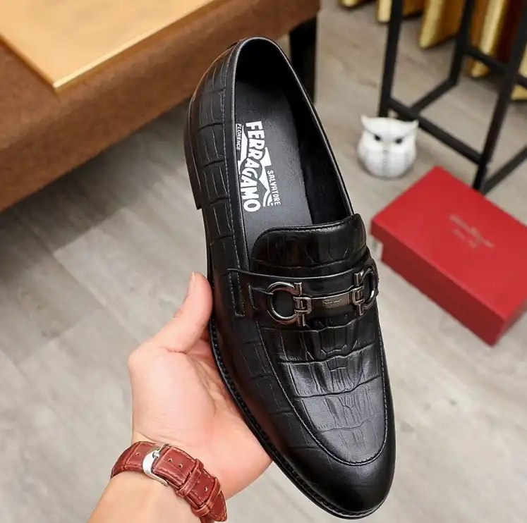 hype Ferragamo Leather Shoes