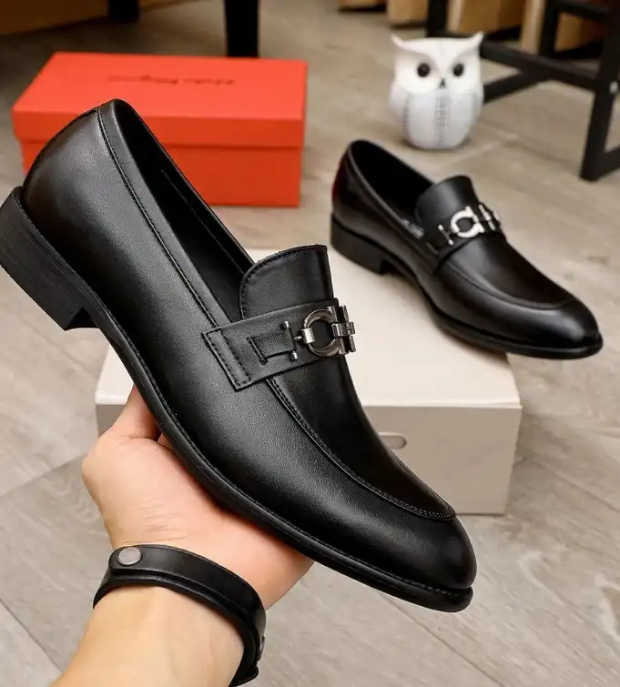 hype Ferragamo Leather Shoes