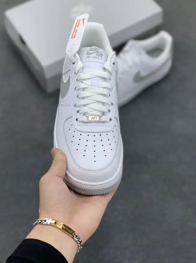 hype Nike Sneakers