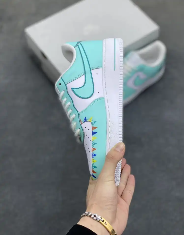 hype Nike Sneakers