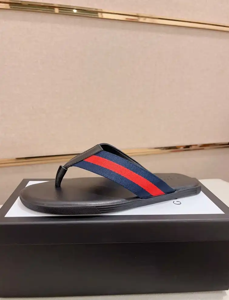 hype Gucci Slippers