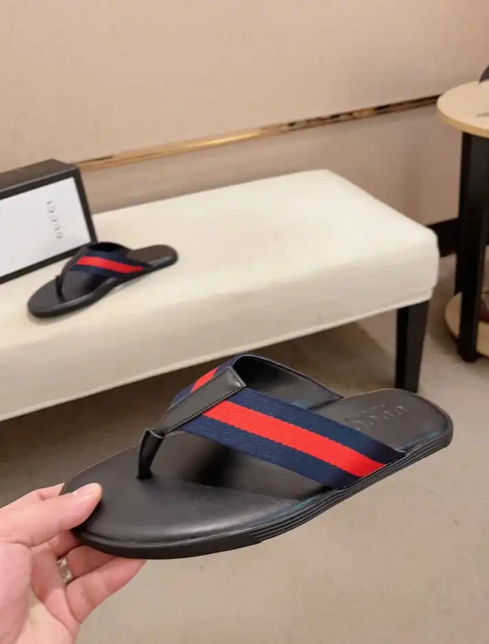 hype Gucci Slippers