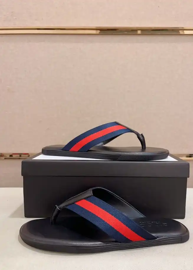 hype Gucci Slippers