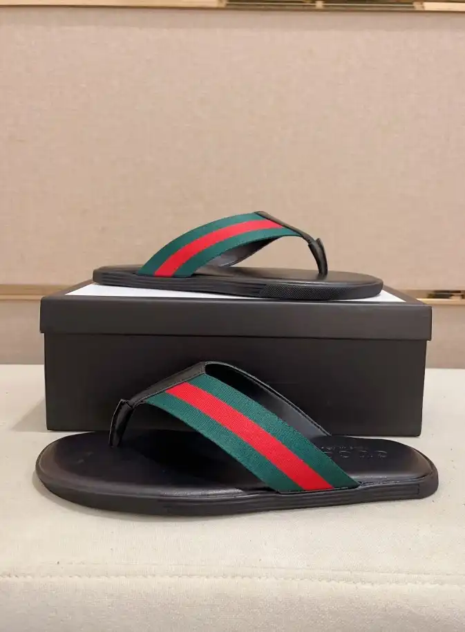 hype Gucci Slippers