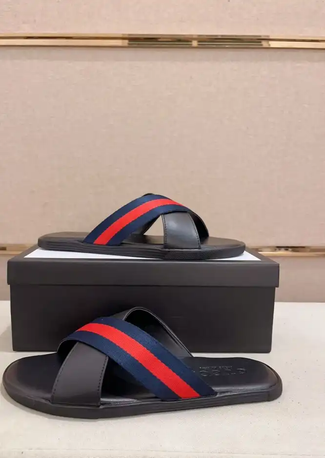 hype Gucci Slippers