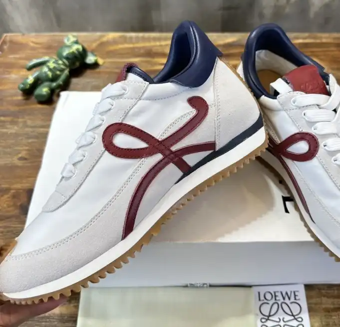 hype Loewe Sneakers