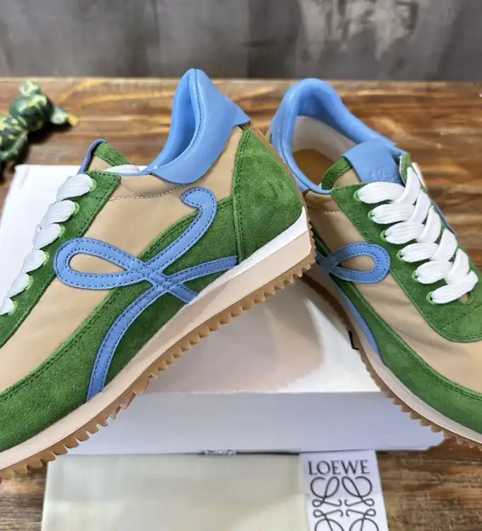 hype Loewe Sneakers