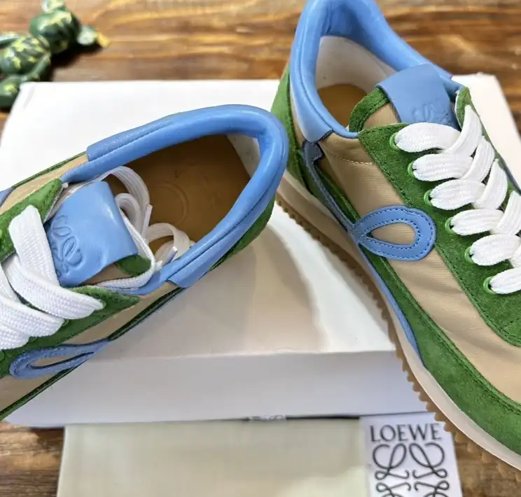 hype Loewe Sneakers