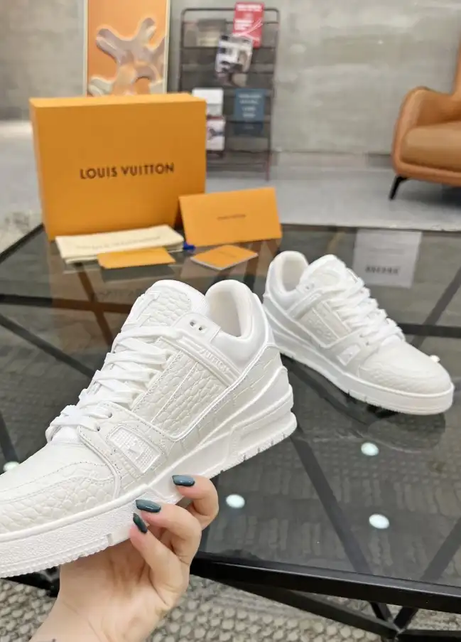 hype LV Casual Shoes