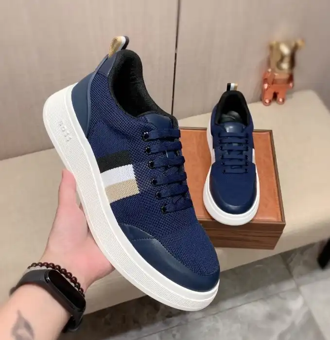 hype Boss Low Shoes