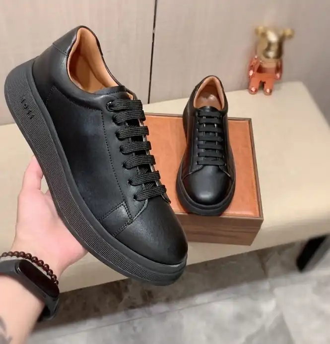 hype Boss Low Shoes