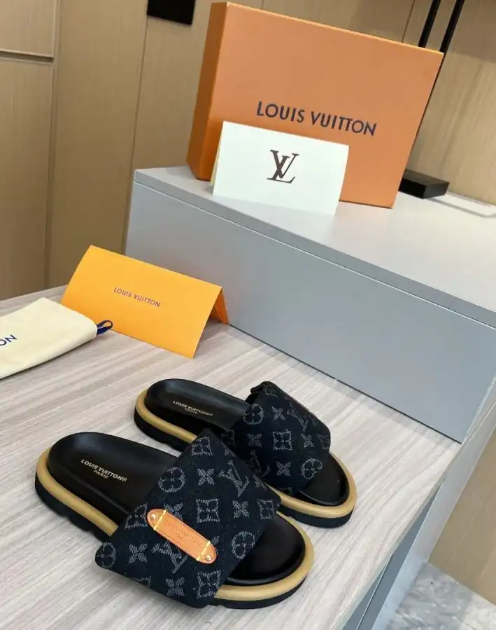 hype LV Slippers