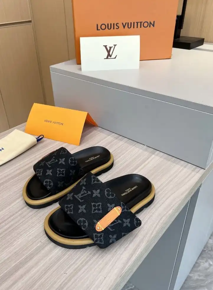 hype LV Slippers