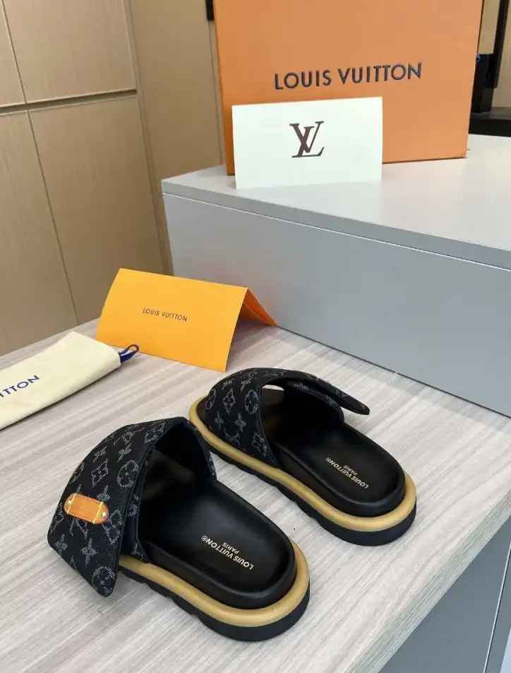 hype LV Slippers