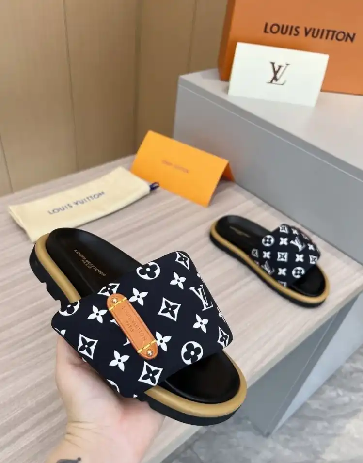 hype LV Slippers