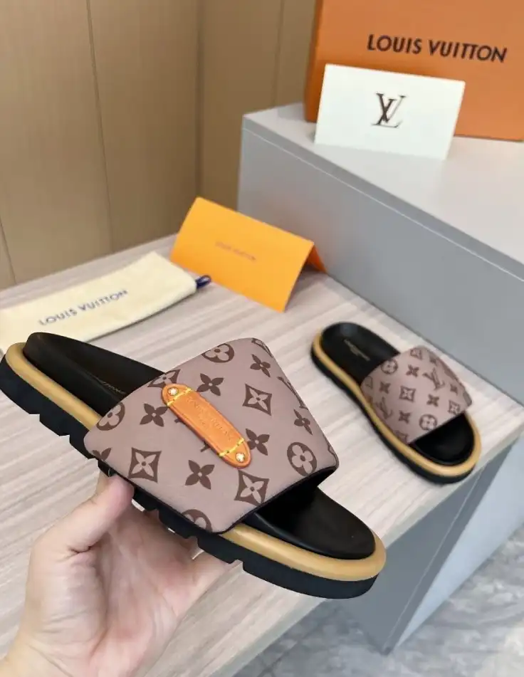 hype LV Slippers