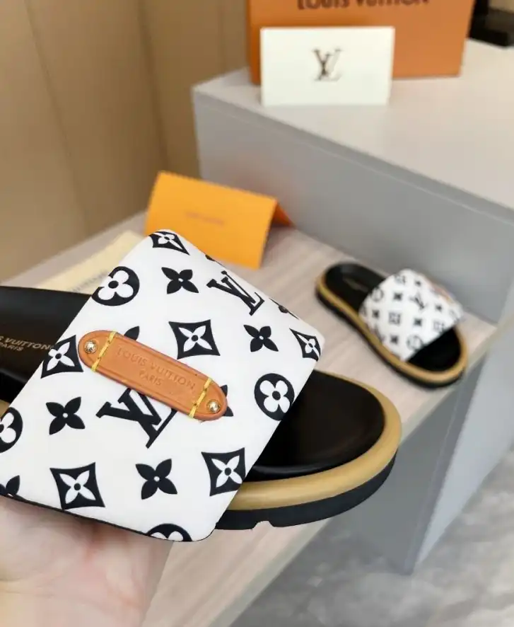 hype LV Slippers