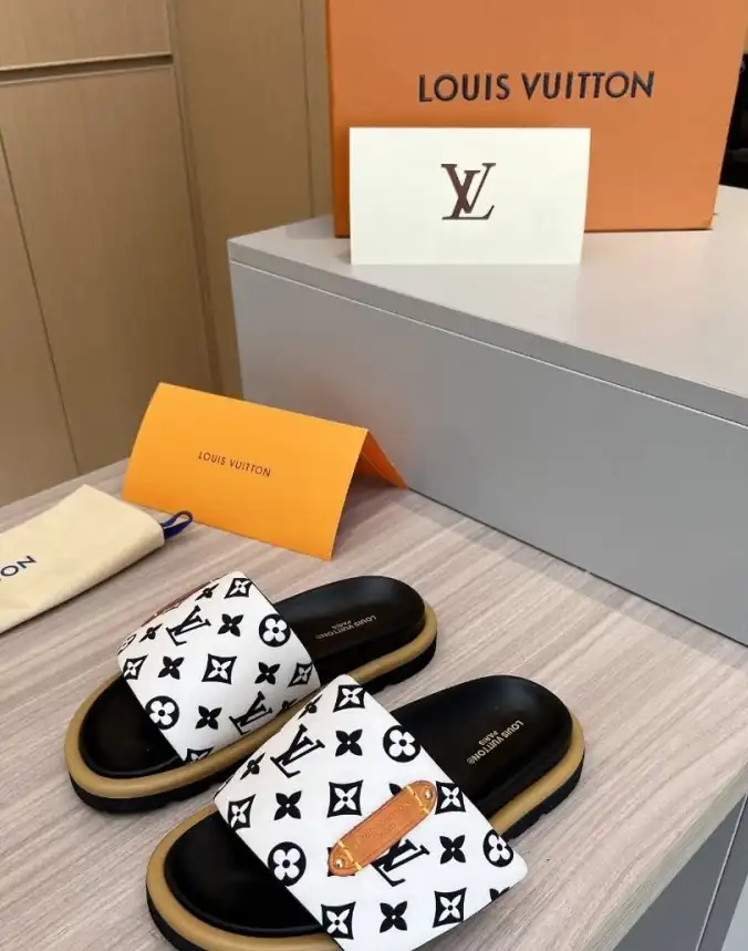 hype LV Slippers