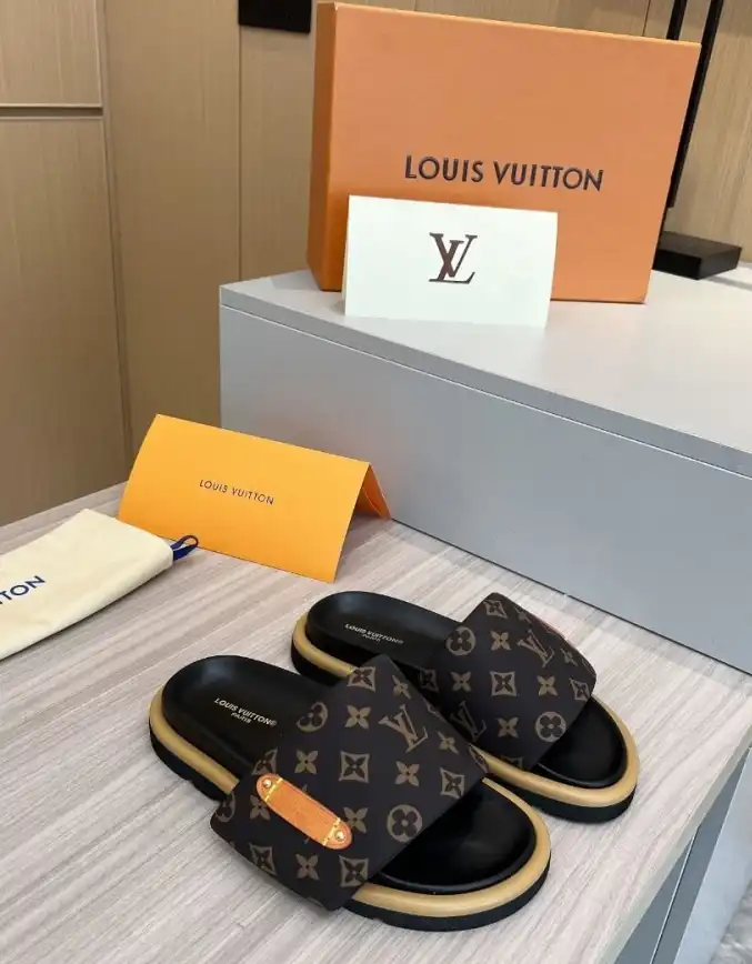 hype LV Slippers