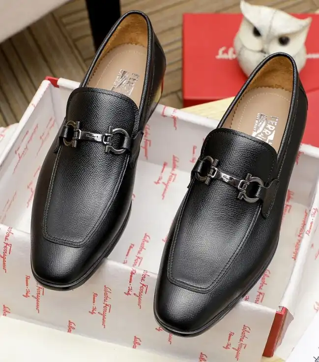 hype Ferragamo Leather Shoes