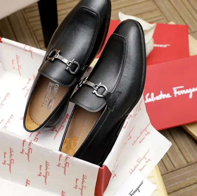 hype Ferragamo Leather Shoes