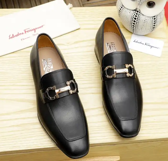 hype Ferragamo Leather Shoes