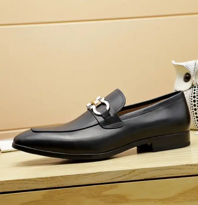 hype Ferragamo Leather Shoes