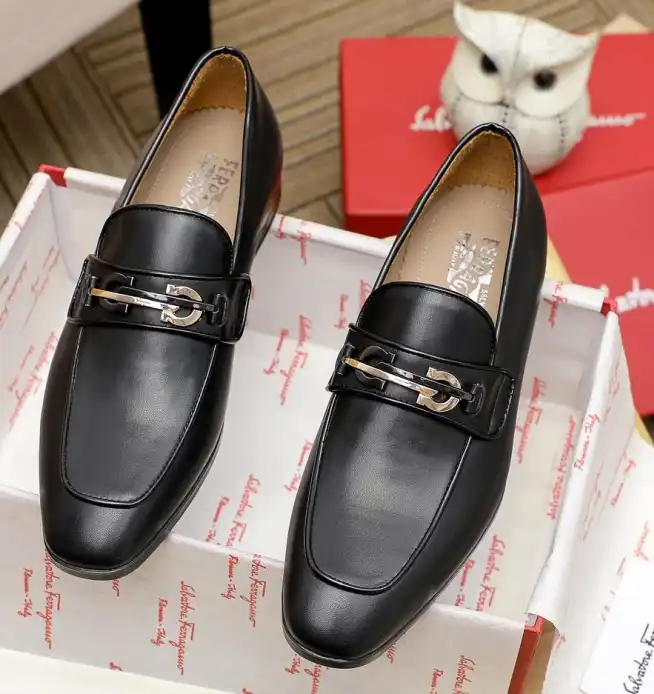 hype Ferragamo Leather Shoes